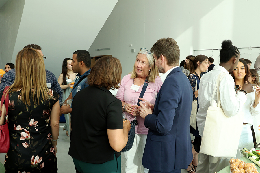 Retour en images : CY FE2I a organisé son premier afterwork entreprises